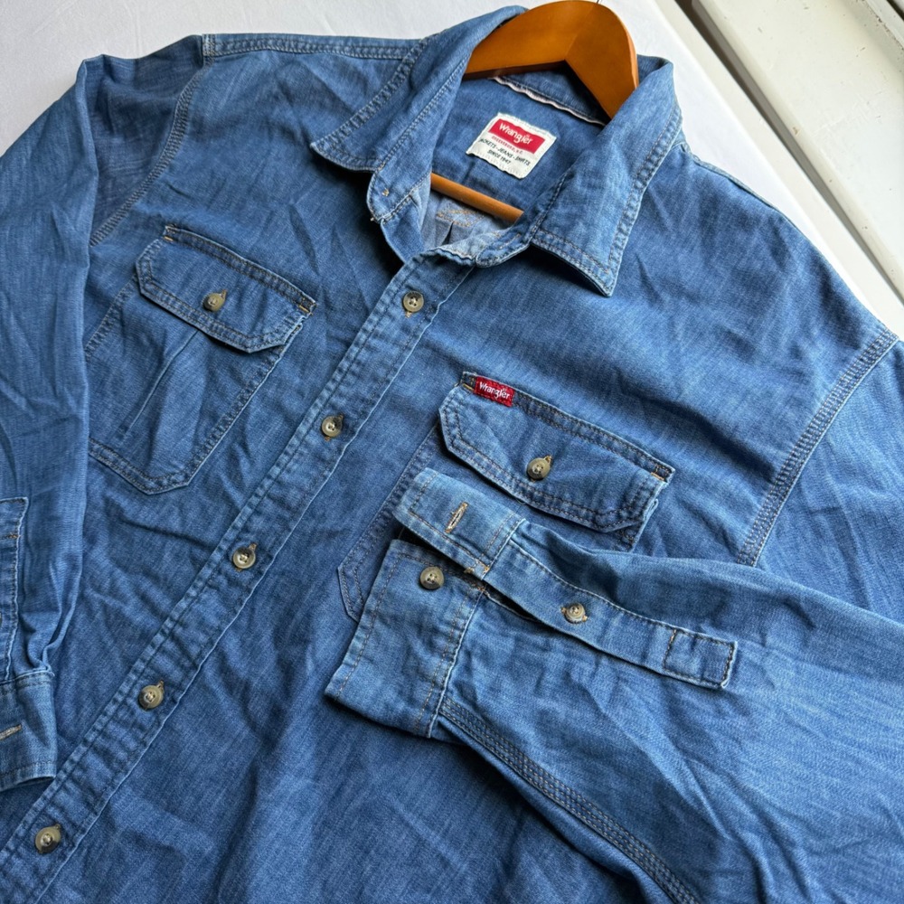 Wrangler Mens Blue Denim Long Sleeve Button Down Shirt XL 112359126